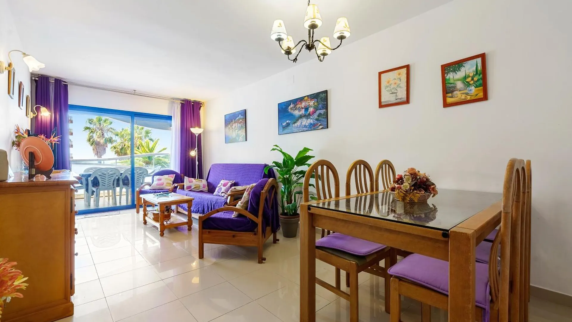 Les Ones Only Families Apartment Salou 0*,  Spain