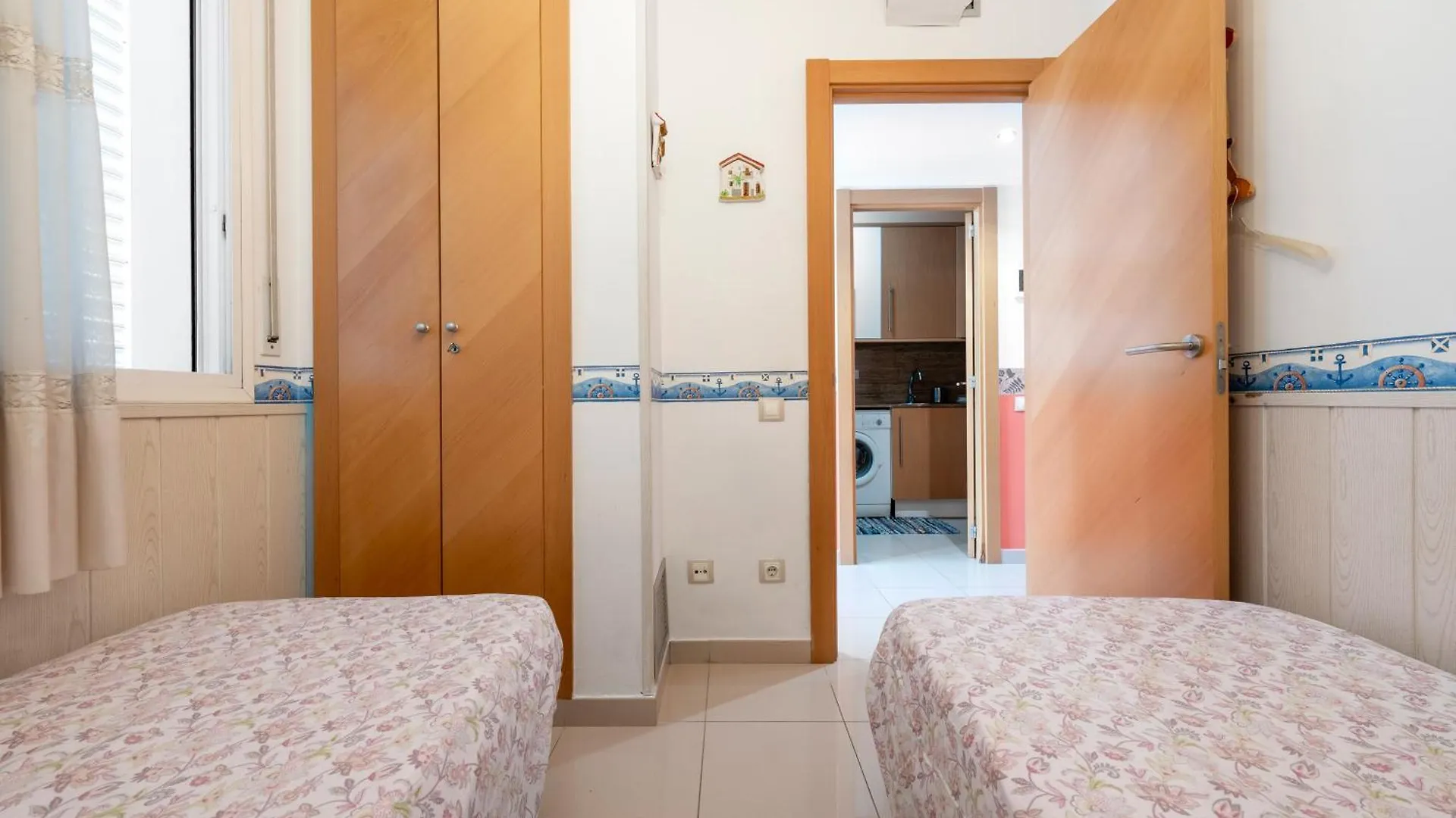 Les Ones Only Families Apartment Salou