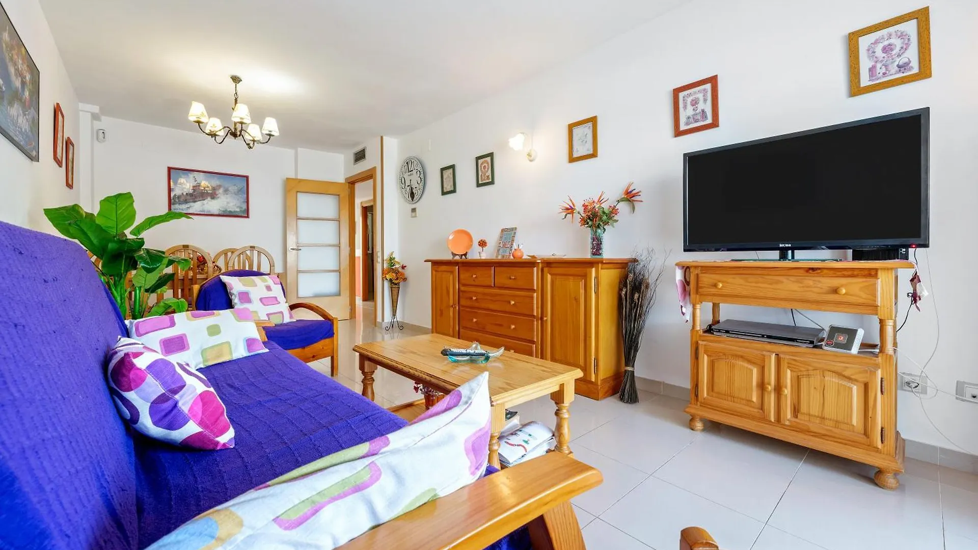 Les Ones Only Families Apartment Salou 0*,