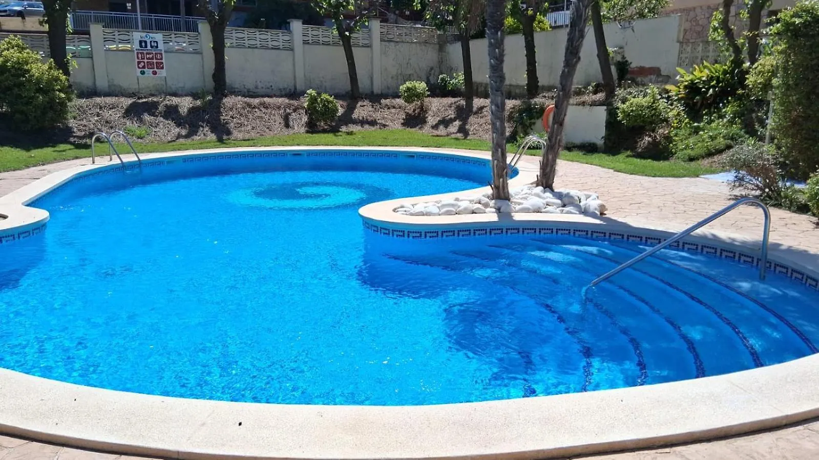 Les Ones Only Families Apartment Salou 0*,